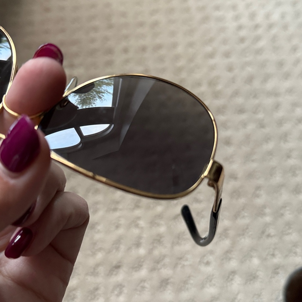 Tory Burch Gold and Black Sunglasses - Picture 7 of 9